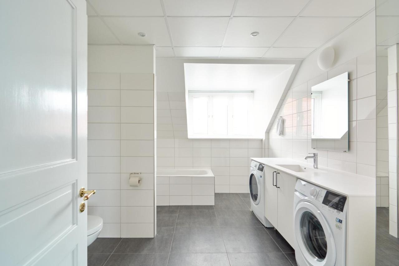 Beautiful 3 Bedroom Apartment Near Shopping & Metro Koppenhága Kültér fotó